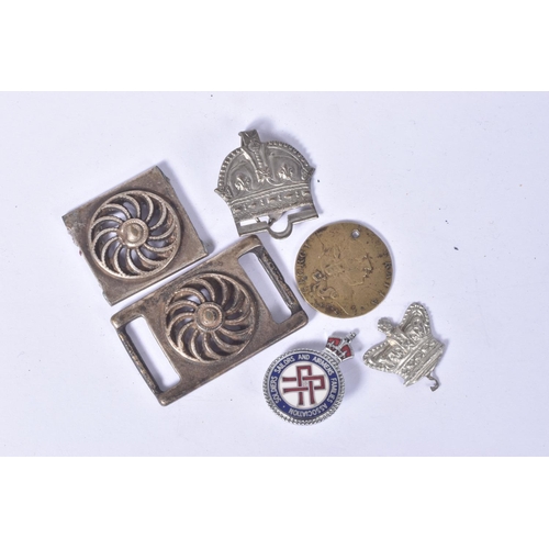 221 - A SELECTION OF BRITISH AND FRENCH MILITARY RELATED ITEMS, to include, three WWII medals, safe drivin... 