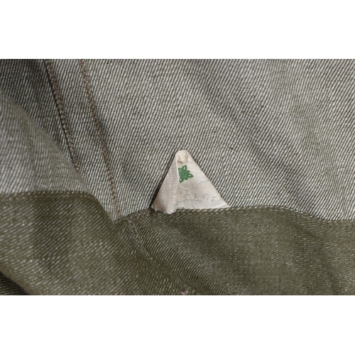 310 - A WWII DATED 1942 AIRBORNE LONG OVERSMOCK, this is sleeveless and green in colour, this features the... 