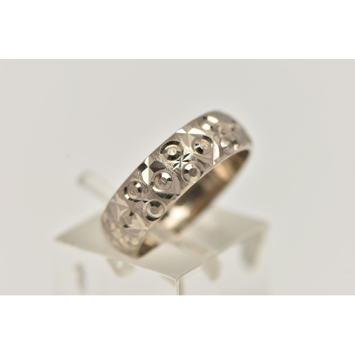 117 - AN 18CT WHITE GOLD BAND RING, wide textured band, approximate band width 5.6mm, hallmarked 18ct Birm... 