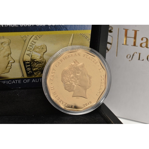 14 - A HATTONS 2019 MOON LANDING 11 SIDED GOLD PROOF FIVE SOVEREIGNS $50, 22ct coin, 40 gram, 38.6mm, 199... 