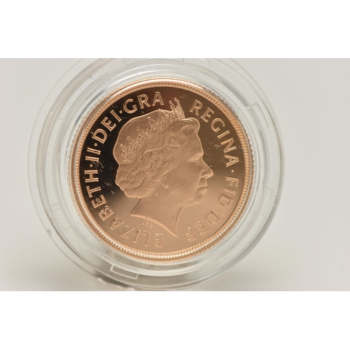 78 - ROYAL MINT FULL GOLD PROOF SOVEREIGN QUEEN ELIZABETH II 2004, .916 fine, 7.98 gram, 22.05mm, mintage... 