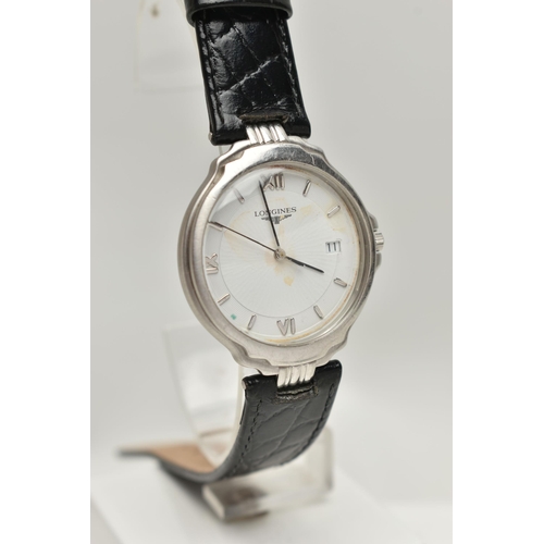 155 - A GENTS 'LONGINES' QUARTZ WRISTWATCH, round white dial signed 'Longines', Roman numeral twelve, thre... 