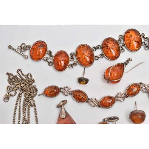 191 - ASSORTED AMBER JEWELLERY, to include two necklaces, two bracelets, two pairs of earrings a pendant, ... 