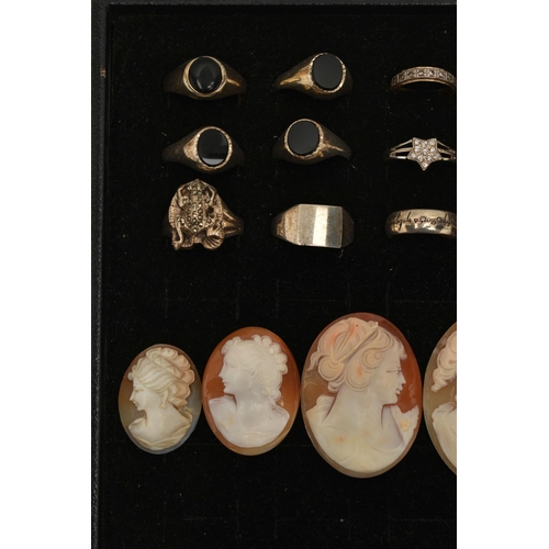 199 - A BLACK RING DISPLAY TRAY WITH ASSORTED SILVER AND WHITE METAL RINGS, to include four signet rings, ... 