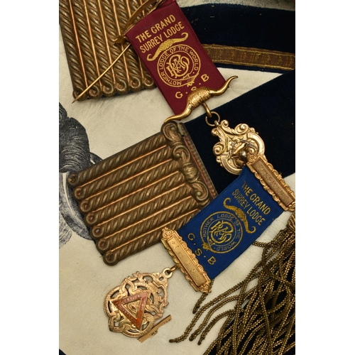 214 - A SELECTION OF MASONIC REGALIA, to include an apron, collar and gauntlet cuffs for ROH 37 Sir Roland... 