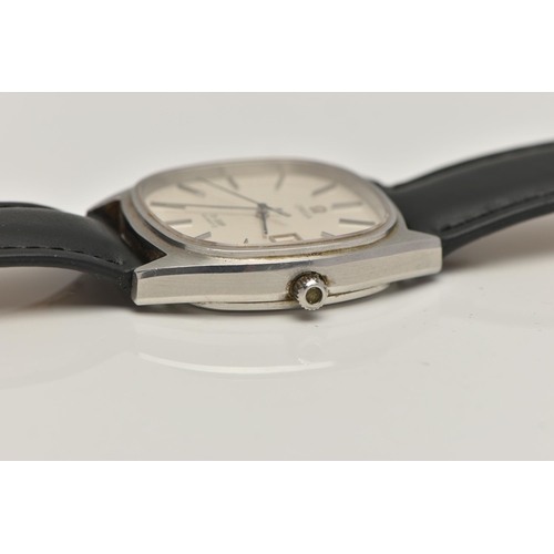 259 - A GENTS 'OMEGA DE VILLE' WRISTWTACH, quartz movement, rounded square silver dial signed 'Omega De Vi... 