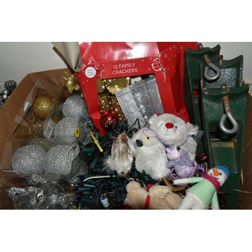 375 - TWO BOXES AND LOOSE CHRISTMAS DECORATIONS, to include a box of late twentieth century/modern Christm... 