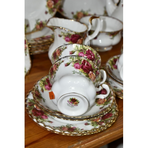 379 - A TWENTY NINE PIECE ROYAL ALBERT OLD COUNTRY ROSES TEA SET, comprising a teapot, a cake plate, a cre... 