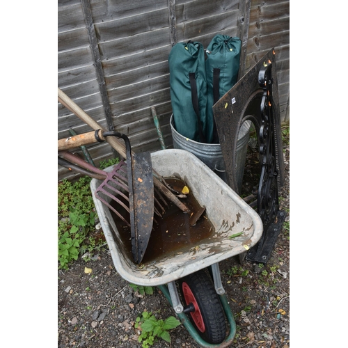 1025 - A SELECTION OF MISCELLANEOUS, to include a wheelbarrow, six various garden tools, two folding chairs... 