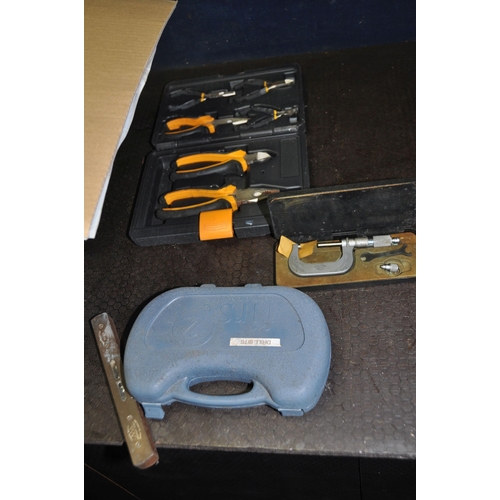 1054 - A BOX CONTAINING TEST EQUIPMENT AND HAND TOOLS including a Moore and Wright No 961B micrometre, a JC... 