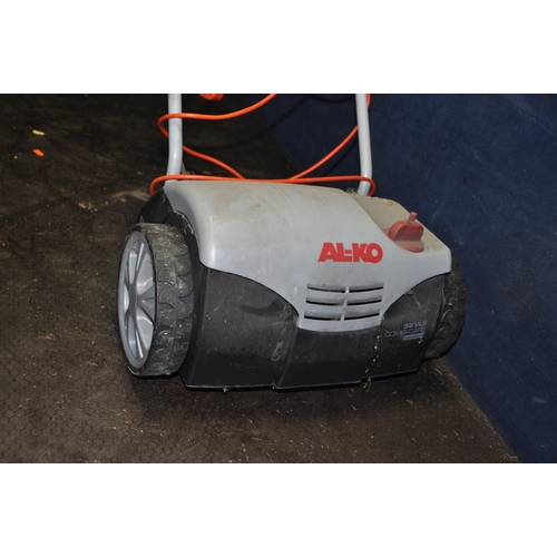 1063 - AN AL-KO 32 VLECOMBI CARE LAWN AERATOR (PAT pass and working, no collection box)