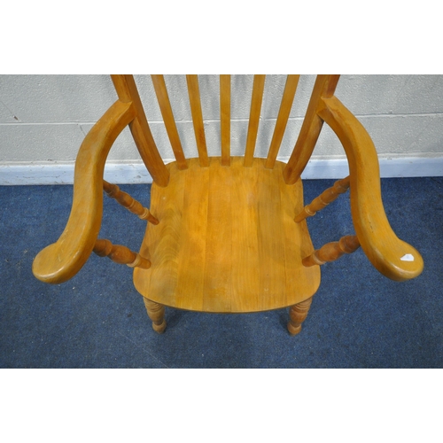 1246 - A MODERN BEECH WINDSOR ARMCHAIR, width 70cm x depth 60cm x height 115cm (condition - frame sturdy, g... 