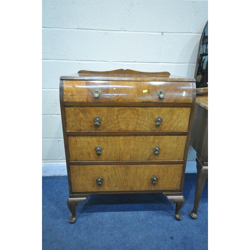 1263 - AN EARLY TO MID 20TH CENTURY WALNUT DRESSING TABLE, with a triple swing mirror, four various drawers... 