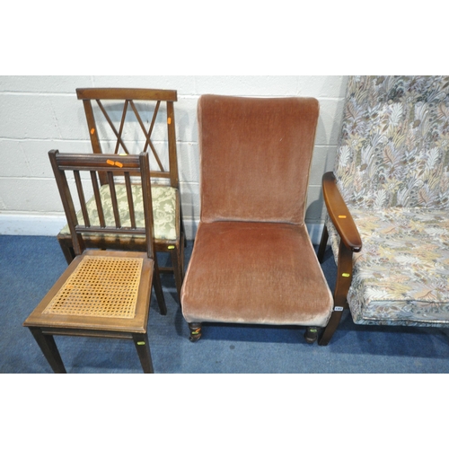 1302 - A SELECTION OF VARIOUS CHAIRS, to include a late 19th/early 20th century chair, on turned front legs... 