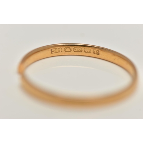 15 - A 22CT GOLD BAND RING, AF split polished band, hallmarked 22ct Birmingham, approximate gross weight ... 