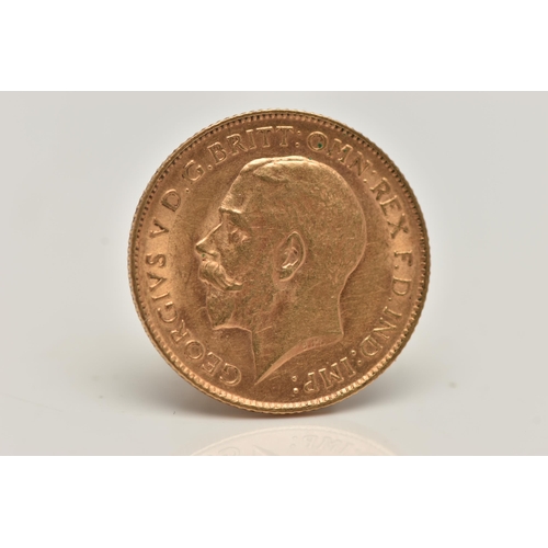 57 - AN EARLY 20TH CENTURY HALF SOVEREIGN COIN, depicting George V, George and the Dragon dated 1912, app... 