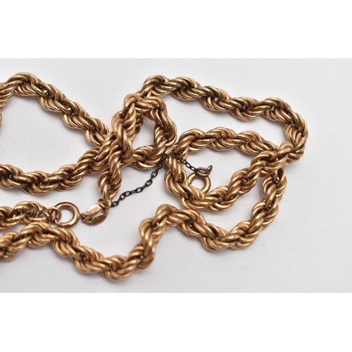 68 - A 9CT GOLD ROPE TWIST CHAIN, fitted with a lobster clasp, hallmarked 9ct London import, fitted with ... 