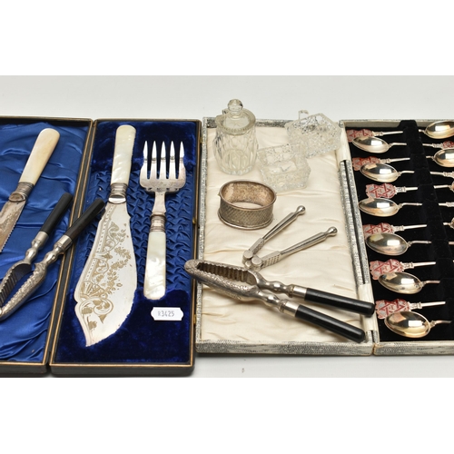 170 - A BOX OF ASSORTED ITEMS, to include a cased set of twelve silver and enamel lodge teaspoons, persona... 