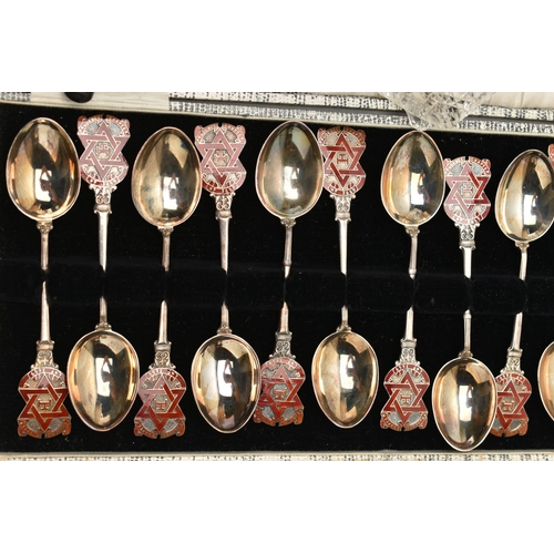 170 - A BOX OF ASSORTED ITEMS, to include a cased set of twelve silver and enamel lodge teaspoons, persona... 