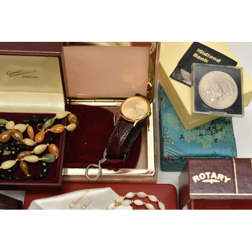 96 - A BOX OF ASSORTED ITEMS, to include a silver curb link bracelet, links stamped with a sterling mark,... 