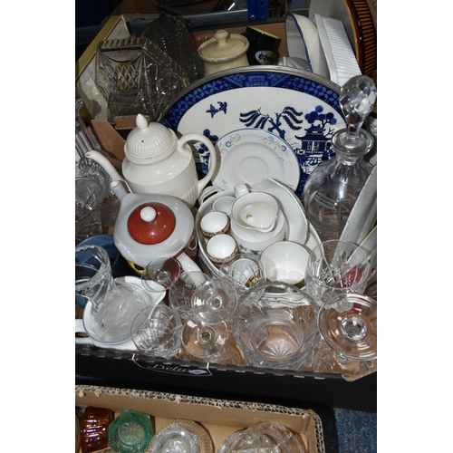 411 - FIVE BOXES OF CERAMICS, GLASS AND SUNDRY ITEMS, to include various Denby dinner and oven to table wa... 