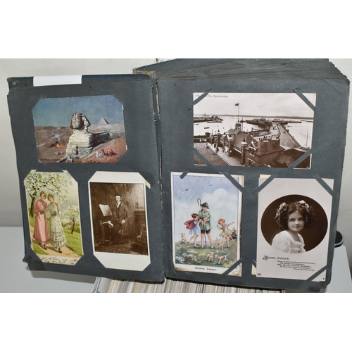 484 - POSTCARDS one album and one box containing over 500 early 20th century postcards featuring topograph... 