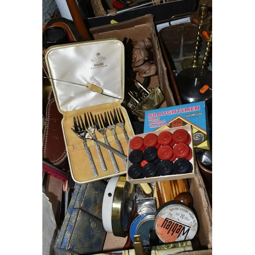 553 - TWO BOXES AND LOOSE METALWARES AND SUNDRY ITEMS, to include two pairs of number plates - one Swiss w... 