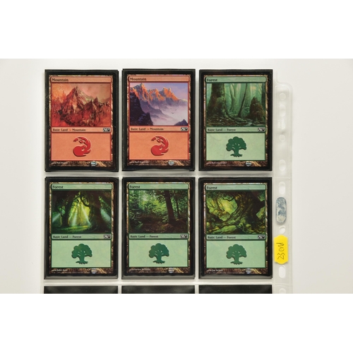 260 - COMPLETE MAGIC THE GATHERING: MAGIC 2011 FOIL SET, all cards are present, genuine and are all in min... 