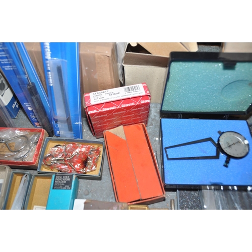 901 - A SELECTION OF ENGINEERS TEST AND MEASURING EQUIPMENT  including a Starret Centre finder, various ma... 