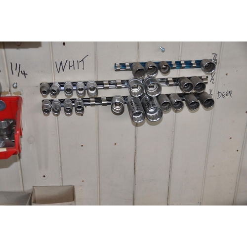 989 - A LARGE QUANTITY OF METRIC AND IMPERIAL SOCKETS by Halfords, Silverline, Expert, also ratchets, exte... 