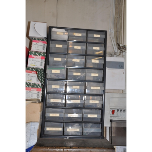 997 - TWO PLASTIC MULTI DRAWERED CABINET CONTAINING A LARGE QUANTITY OF 1/4in HEX DRIVE SCREWDIVER BITS in... 