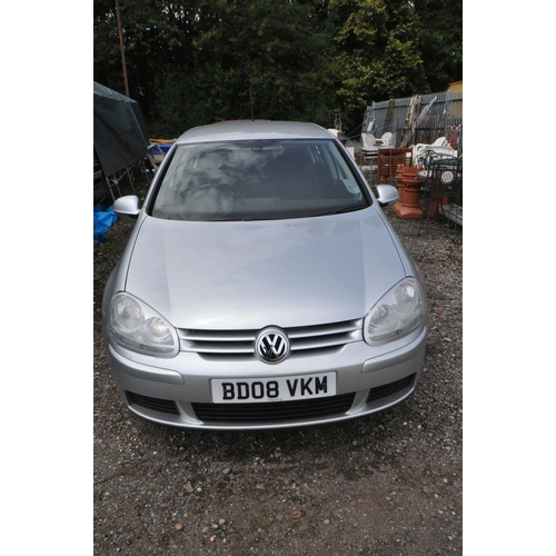 1004 - A VOLKSWAGON GOLF 1.6 FSI MATCH 5 DOOR HATCHBACK CAR, BD08 VKM, in silver, manual gearbox, 1598cc pe... 