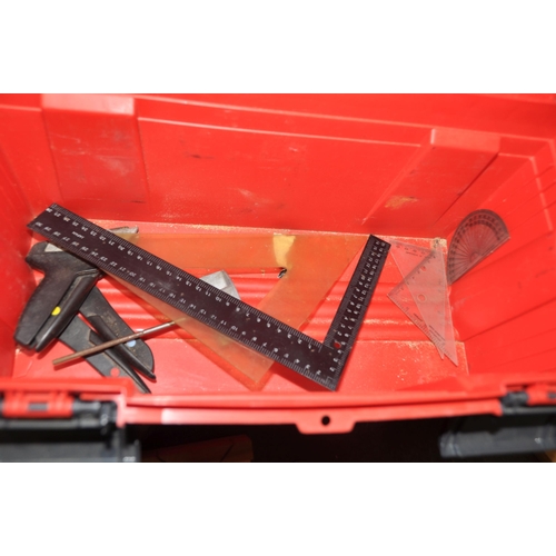 1080 - A PLASTIC TOOLBOX CONTAINING CARPENTRY TOOLS including a Woden X190 dowelling jig, a Record No0110 p... 