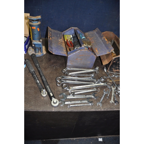 1087 - A SELECTION OF AUTOMOTIVE TOOLS AND ACCESSORIES including Bedford, Stahwille and other spanners, a B... 