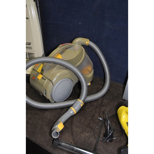 1108 - A DYSON DC02 VACUUM CLEANER (pipework present but floor head not present), a Wickes fan heater, a Pa... 