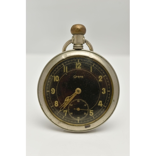 18 - A MILITARY ISSUE 'GRANA' POCKET WATCH, manual wind, round black dial signed 'Grana', luminescent Ara... 