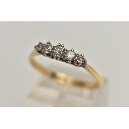 3 - A FIVE STONE DIAMOND RING, a graduated line of five brilliant cut diamonds in claw settings to the s... 