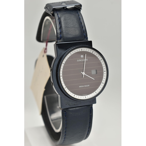 153 - A GENTS 'JUNGHAN MEGA SOLAR' WRISTWATCH, round black dial signed 'Junghan Mega Solar', small baton m... 