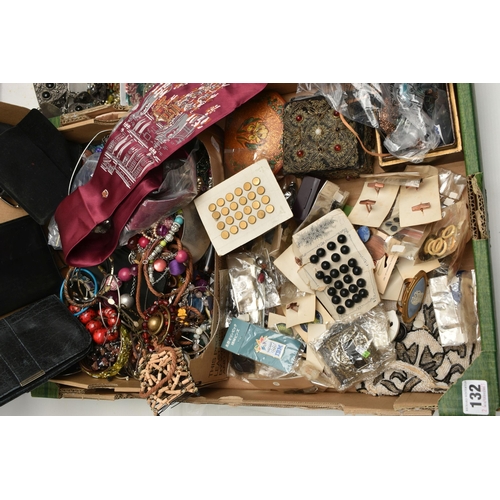 132 - A BOX OF ASSORTED COSTUME JEWELLERY AND OTHER ITEMS, to include a Pandora charm bracelet, with charm... 