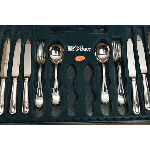 135 - A BOX OF ASSORTED FLATWARE, to include a cased set of six teaspoons, a cased set of six teaspoons an... 