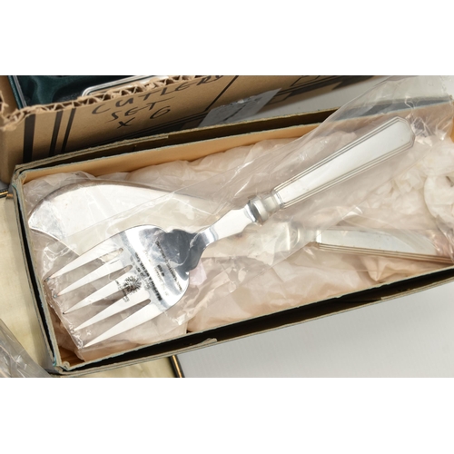 135 - A BOX OF ASSORTED FLATWARE, to include a cased set of six teaspoons, a cased set of six teaspoons an... 