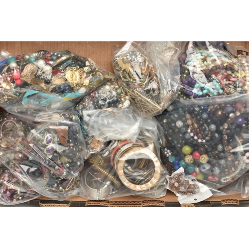 138 - A LARGE BOX OF ASSORTED COSTUME JEWELLERY, to include a selection of necklaces, bracelets, earrings,... 