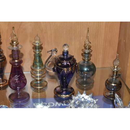 397 - A COLLECTION OF SWAROVSKI CRYSTAL, EGYPTIAN SCENT BOTTLES AND SUNDRY ITEMS, to include Swarovski bea... 