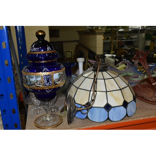 419 - A QUANTITY OF DECORATIVE GLASS WARES, to include a Murano Sommerso geometric ashtray, Murano control... 