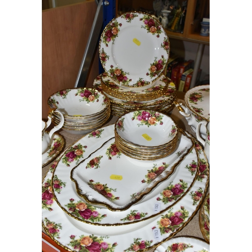 421 - A LARGE QUANTITY OF ROYAL ALBERT 'OLD COUNTRY ROSES' PATTERN DINNER AND TEAWARE, comprising a covere... 