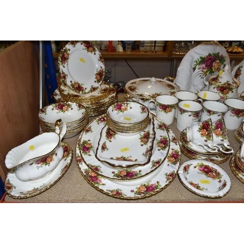 421 - A LARGE QUANTITY OF ROYAL ALBERT 'OLD COUNTRY ROSES' PATTERN DINNER AND TEAWARE, comprising a covere... 