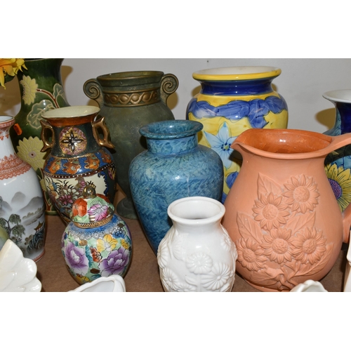 453 - A COLLECTION OF CERAMIC VASES, to include largely modern pieces, some of an Oriental style, a small ... 