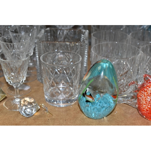 454 - A QUANTITY OF GLASSWARE, to include a pair of Thomas Webb tumblers, five Italian 'Linea Deg' wine gl... 