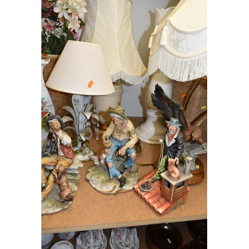 458 - A GROUP OF CAPODIMONTE FIGURES, TABLE LAMPS AND DECORATIVE HOMEWARES, to include six Capodimonte fig... 