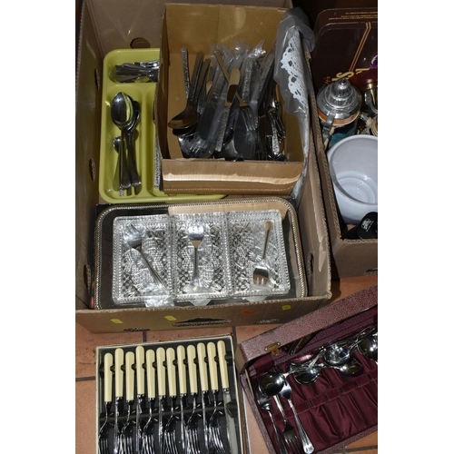 541 - THREE BOXES AND LOOSE SUNDRY ITEMS ETC, to include a Singer 99K sewing machine in hard case, German ... 